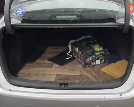 Серый Тойота Королла, объемом двигателя 1.6 л и пробегом 76 тыс. км за 15500 $, фото 13 на Automoto.ua