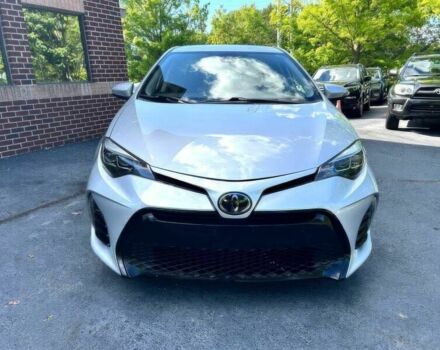 Серый Тойота Королла, объемом двигателя 1.8 л и пробегом 50 тыс. км за 15000 $, фото 1 на Automoto.ua