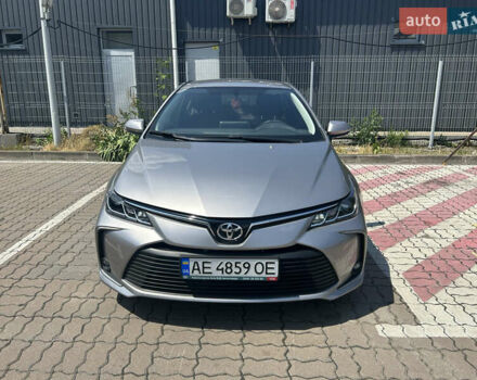 Сірий Тойота Королла, об'ємом двигуна 1.6 л та пробігом 44 тис. км за 19000 $, фото 10 на Automoto.ua