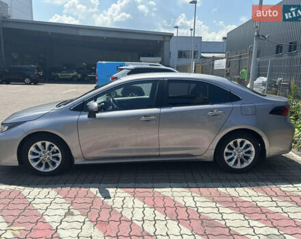 Сірий Тойота Королла, об'ємом двигуна 1.6 л та пробігом 44 тис. км за 19000 $, фото 7 на Automoto.ua