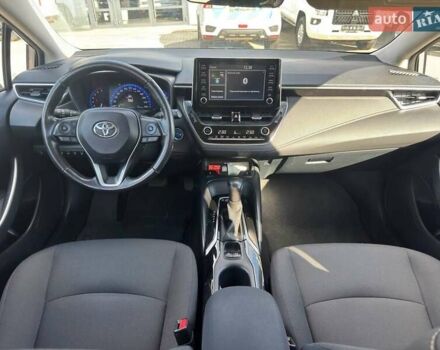 Серый Тойота Королла, объемом двигателя 1.8 л и пробегом 145 тыс. км за 18000 $, фото 3 на Automoto.ua