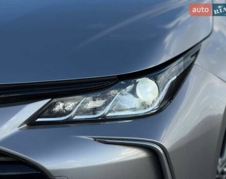 Серый Тойота Королла, объемом двигателя 1.6 л и пробегом 73 тыс. км за 16000 $, фото 5 на Automoto.ua