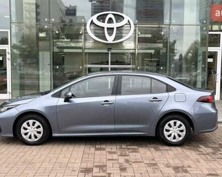 Серый Тойота Королла, объемом двигателя 1.6 л и пробегом 44 тыс. км за 17638 $, фото 2 на Automoto.ua