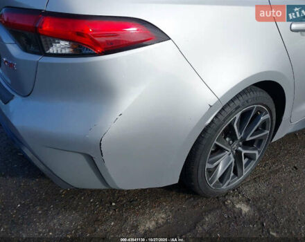 Серый Тойота Королла, объемом двигателя 2 л и пробегом 97 тыс. км за 5700 $, фото 4 на Automoto.ua