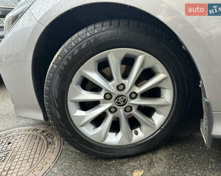 Сірий Тойота Королла, об'ємом двигуна 1.6 л та пробігом 44 тис. км за 19000 $, фото 5 на Automoto.ua