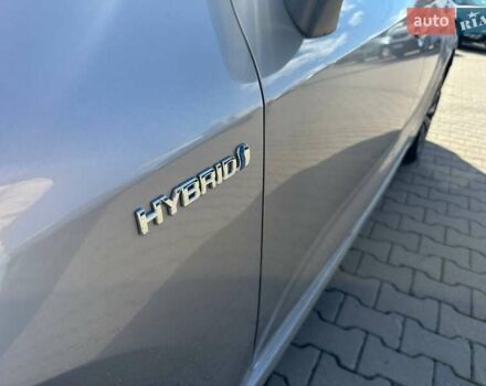 Серый Тойота Королла, объемом двигателя 1.8 л и пробегом 145 тыс. км за 18000 $, фото 4 на Automoto.ua