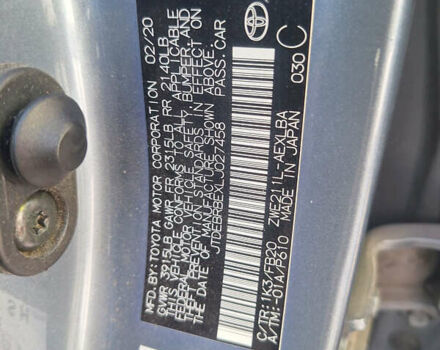 Сірий Тойота Королла, об'ємом двигуна 1.8 л та пробігом 140 тис. км за 13500 $, фото 6 на Automoto.ua