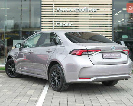 Сірий Тойота Королла, об'ємом двигуна 1.8 л та пробігом 51 тис. км за 23472 $, фото 1 на Automoto.ua