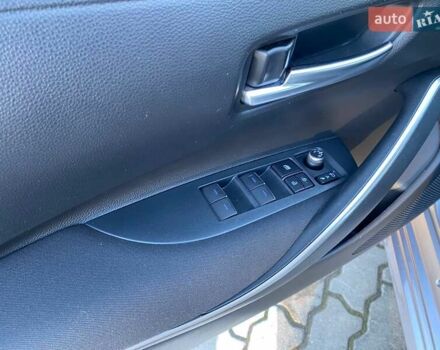 Серый Тойота Королла, объемом двигателя 1.8 л и пробегом 37 тыс. км за 23950 $, фото 31 на Automoto.ua