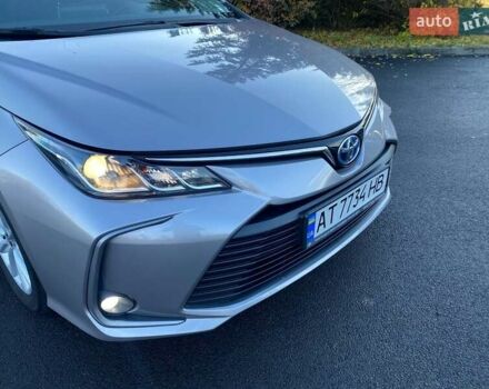 Серый Тойота Королла, объемом двигателя 1.8 л и пробегом 37 тыс. км за 23950 $, фото 2 на Automoto.ua