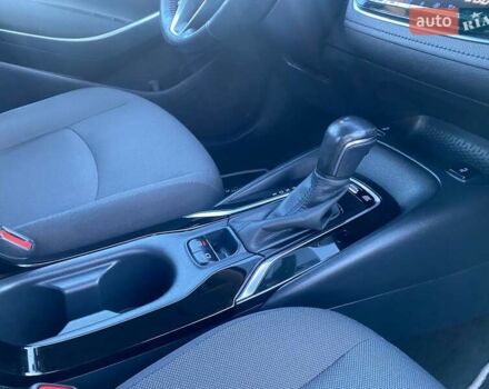 Серый Тойота Королла, объемом двигателя 1.8 л и пробегом 37 тыс. км за 23950 $, фото 27 на Automoto.ua