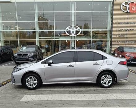 Серый Тойота Королла, объемом двигателя 1.6 л и пробегом 69 тыс. км за 17433 $, фото 2 на Automoto.ua