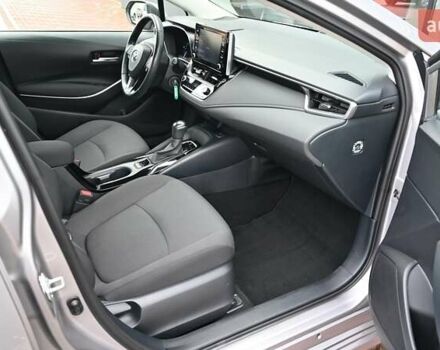 Сірий Тойота Королла, об'ємом двигуна 1.6 л та пробігом 27 тис. км за 21007 $, фото 5 на Automoto.ua