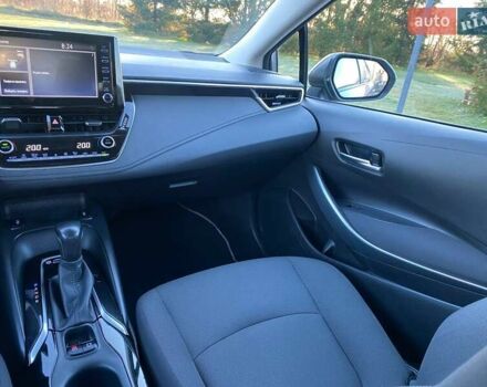 Серый Тойота Королла, объемом двигателя 1.8 л и пробегом 37 тыс. км за 23950 $, фото 18 на Automoto.ua