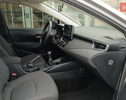 Серый Тойота Королла, объемом двигателя 1.6 л и пробегом 69 тыс. км за 17433 $, фото 5 на Automoto.ua