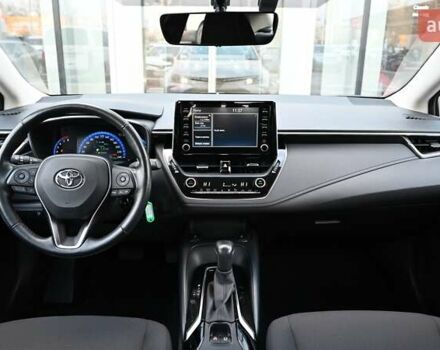 Сірий Тойота Королла, об'ємом двигуна 1.6 л та пробігом 27 тис. км за 21007 $, фото 7 на Automoto.ua