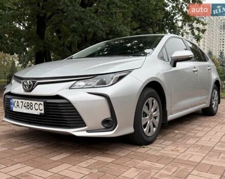 Сірий Тойота Королла, об'ємом двигуна 1.6 л та пробігом 59 тис. км за 17200 $, фото 1 на Automoto.ua