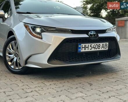 Сірий Тойота Королла, об'ємом двигуна 1.8 л та пробігом 30 тис. км за 17800 $, фото 2 на Automoto.ua