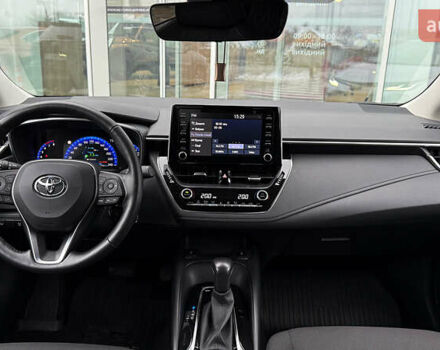 Серый Тойота Королла, объемом двигателя 1.6 л и пробегом 13 тыс. км за 23200 $, фото 7 на Automoto.ua