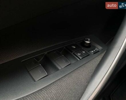 Серый Тойота Королла, объемом двигателя 1.6 л и пробегом 5 тыс. км за 26032 $, фото 19 на Automoto.ua