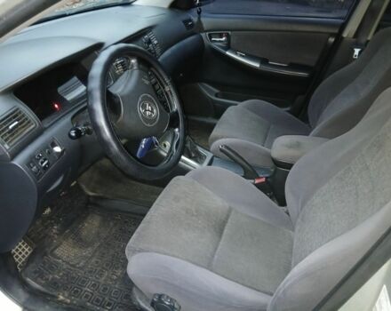 Серый Тойота Королла, объемом двигателя 2 л и пробегом 345 тыс. км за 2000 $, фото 2 на Automoto.ua