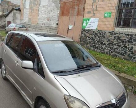 Серый Тойота Королла, объемом двигателя 1.79 л и пробегом 284 тыс. км за 5500 $, фото 2 на Automoto.ua