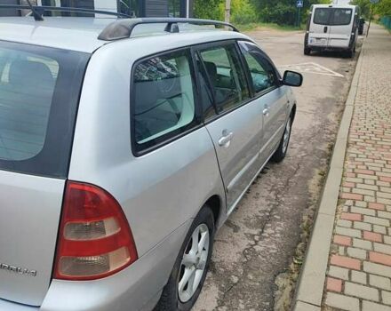 Сірий Тойота Королла, об'ємом двигуна 2 л та пробігом 295 тис. км за 4100 $, фото 4 на Automoto.ua