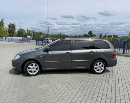 Сірий Тойота Королла, об'ємом двигуна 1.4 л та пробігом 210 тис. км за 5500 $, фото 2 на Automoto.ua