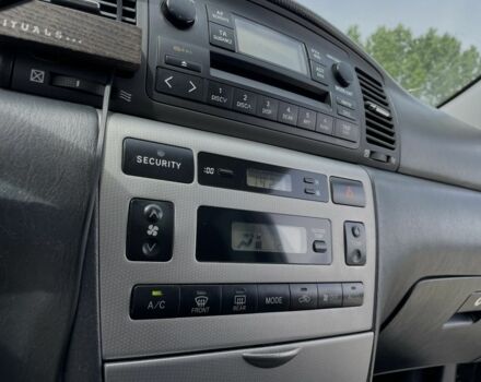 Сірий Тойота Королла, об'ємом двигуна 1.4 л та пробігом 210 тис. км за 5500 $, фото 23 на Automoto.ua