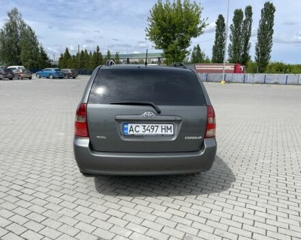 Сірий Тойота Королла, об'ємом двигуна 1.4 л та пробігом 210 тис. км за 5500 $, фото 3 на Automoto.ua