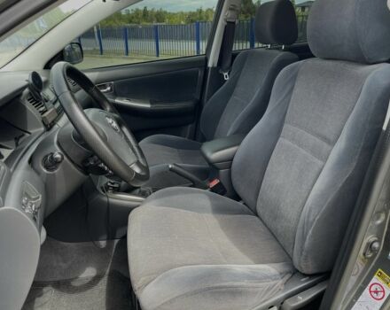 Сірий Тойота Королла, об'ємом двигуна 1.4 л та пробігом 210 тис. км за 5500 $, фото 9 на Automoto.ua