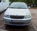 Сірий Тойота Королла, об'ємом двигуна 2 л та пробігом 350 тис. км за 3900 $, фото 1 на Automoto.ua