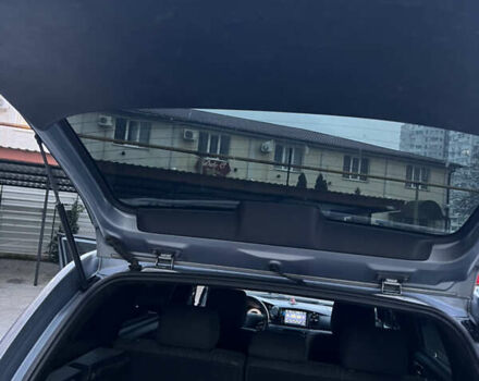 Серый Тойота Королла, объемом двигателя 2 л и пробегом 300 тыс. км за 5300 $, фото 12 на Automoto.ua