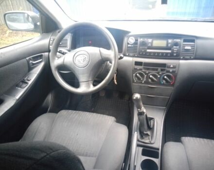 Серый Тойота Королла, объемом двигателя 2 л и пробегом 280 тыс. км за 2200 $, фото 5 на Automoto.ua