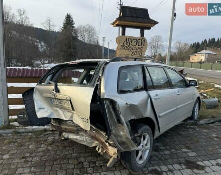 Серый Тойота Королла, объемом двигателя 2 л и пробегом 306 тыс. км за 1200 $, фото 2 на Automoto.ua