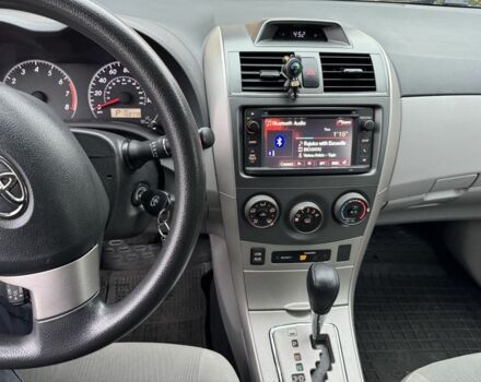 Серый Тойота Королла, объемом двигателя 1.8 л и пробегом 158 тыс. км за 9000 $, фото 2 на Automoto.ua