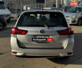 Сірий Тойота Королла, об'ємом двигуна 1.5 л та пробігом 96 тис. км за 15290 $, фото 3 на Automoto.ua
