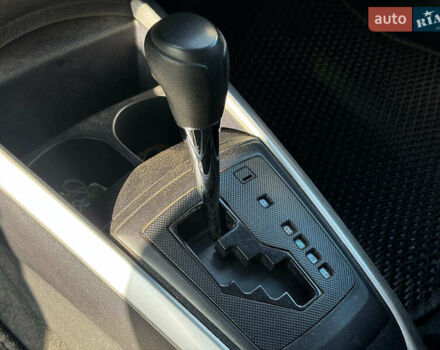 Сірий Тойота Королла, об'ємом двигуна 1.5 л та пробігом 96 тис. км за 15290 $, фото 13 на Automoto.ua
