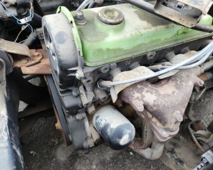 Серый Тойота Королла, объемом двигателя 1.3 л и пробегом 300 тыс. км за 238 $, фото 4 на Automoto.ua