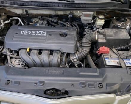 Серый Тойота Королла, объемом двигателя 1.6 л и пробегом 242 тыс. км за 5599 $, фото 11 на Automoto.ua