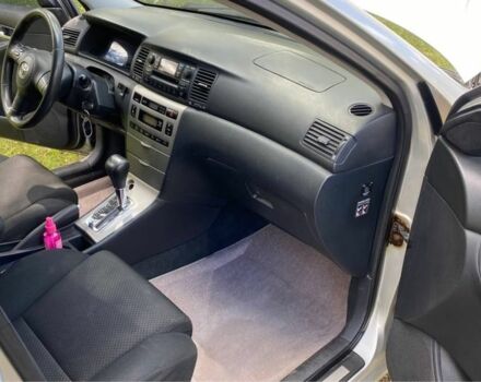 Серый Тойота Королла, объемом двигателя 1.6 л и пробегом 242 тыс. км за 5599 $, фото 6 на Automoto.ua