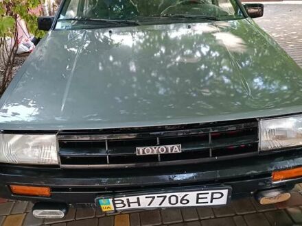 Тойота Королла 1986 у Одесі на Automoto.ua Сірий Тойота Королла, об'ємом двигуна 1.6 л та пробігом 500 тис. км за 2000 $, фото 1 на Automoto.ua