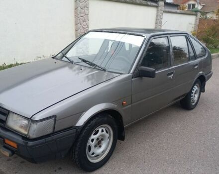 Серый Тойота Королла, объемом двигателя 1.8 л и пробегом 500 тыс. км за 1600 $, фото 1 на Automoto.ua