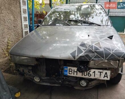 Серый Тойота Королла, объемом двигателя 1.6 л и пробегом 400 тыс. км за 800 $, фото 1 на Automoto.ua