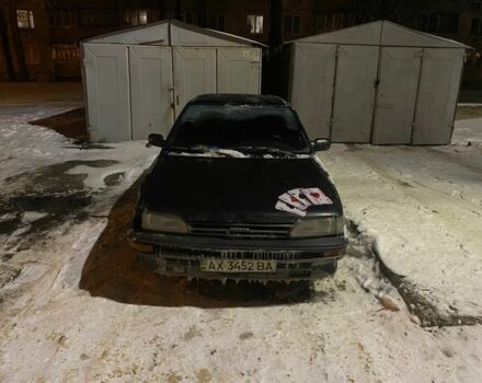 Сірий Тойота Королла, об'ємом двигуна 0 л та пробігом 300 тис. км за 1200 $, фото 1 на Automoto.ua