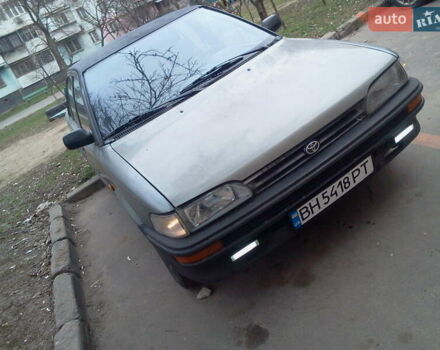 Сірий Тойота Королла, об'ємом двигуна 1.3 л та пробігом 265 тис. км за 1500 $, фото 1 на Automoto.ua