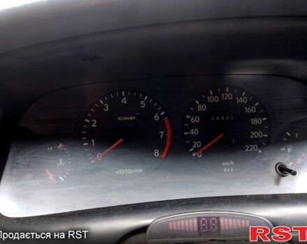 Серый Тойота Королла, объемом двигателя 1.3 л и пробегом 444 тыс. км за 1500 $, фото 1 на Automoto.ua