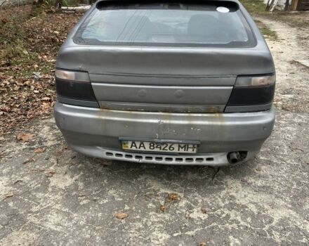 Серый Тойота Королла, объемом двигателя 1.3 л и пробегом 500 тыс. км за 800 $, фото 1 на Automoto.ua