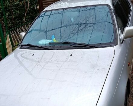 Серый Тойота Королла, объемом двигателя 1.4 л и пробегом 285 тыс. км за 1500 $, фото 1 на Automoto.ua