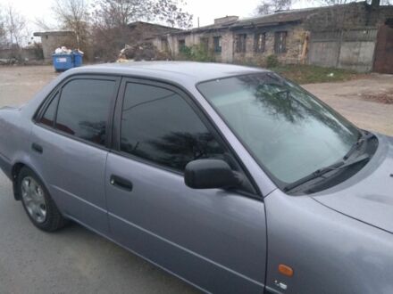 Серый Тойота Королла, объемом двигателя 1.6 л и пробегом 361 тыс. км за 2300 $, фото 1 на Automoto.ua